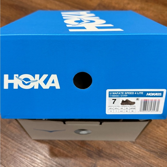 HOKA® Mafate Speed 4 Lite Sneakers size 8 - Picture 2 of 8